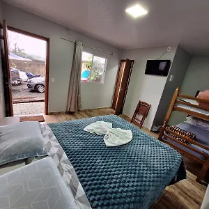  Quarto em Acomodações Particulares Jh Santos Brasil